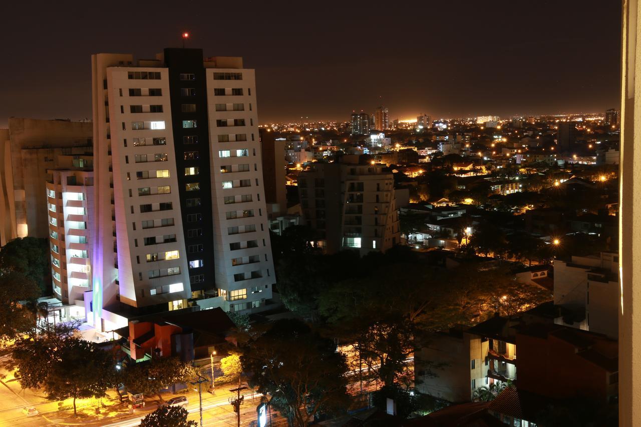 Urban Suites Apart Hotel Santa Cruz de La Sierra Exterior foto
